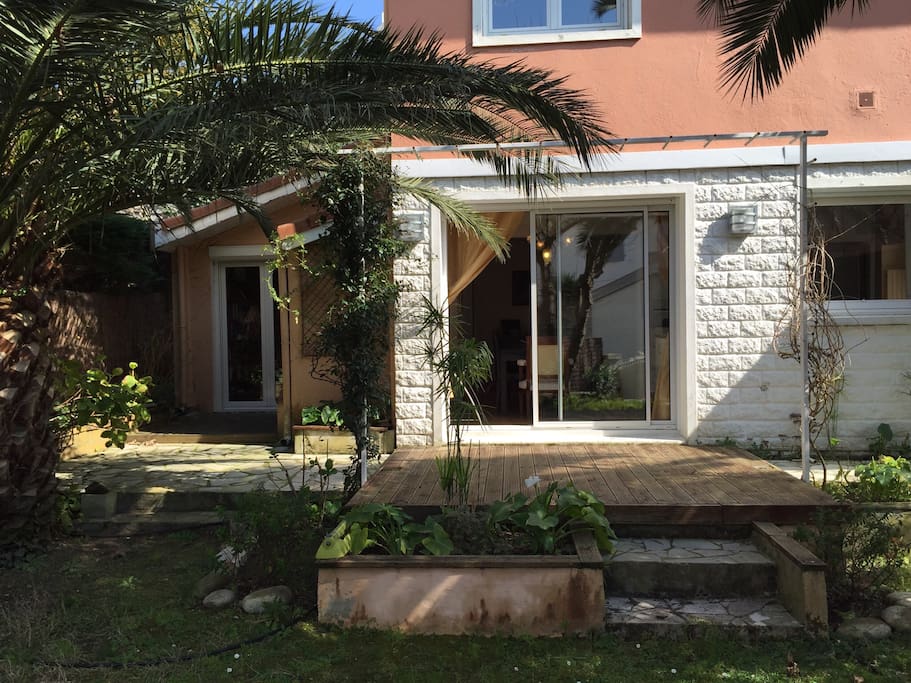 Façade ouest - bureau et salle à manger