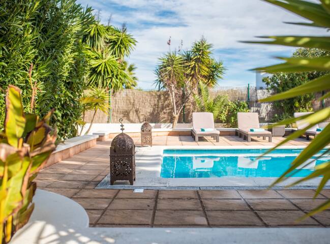 Agencia Inmobiliaria iHouseIbiza
 managed Airbnb listing 3
