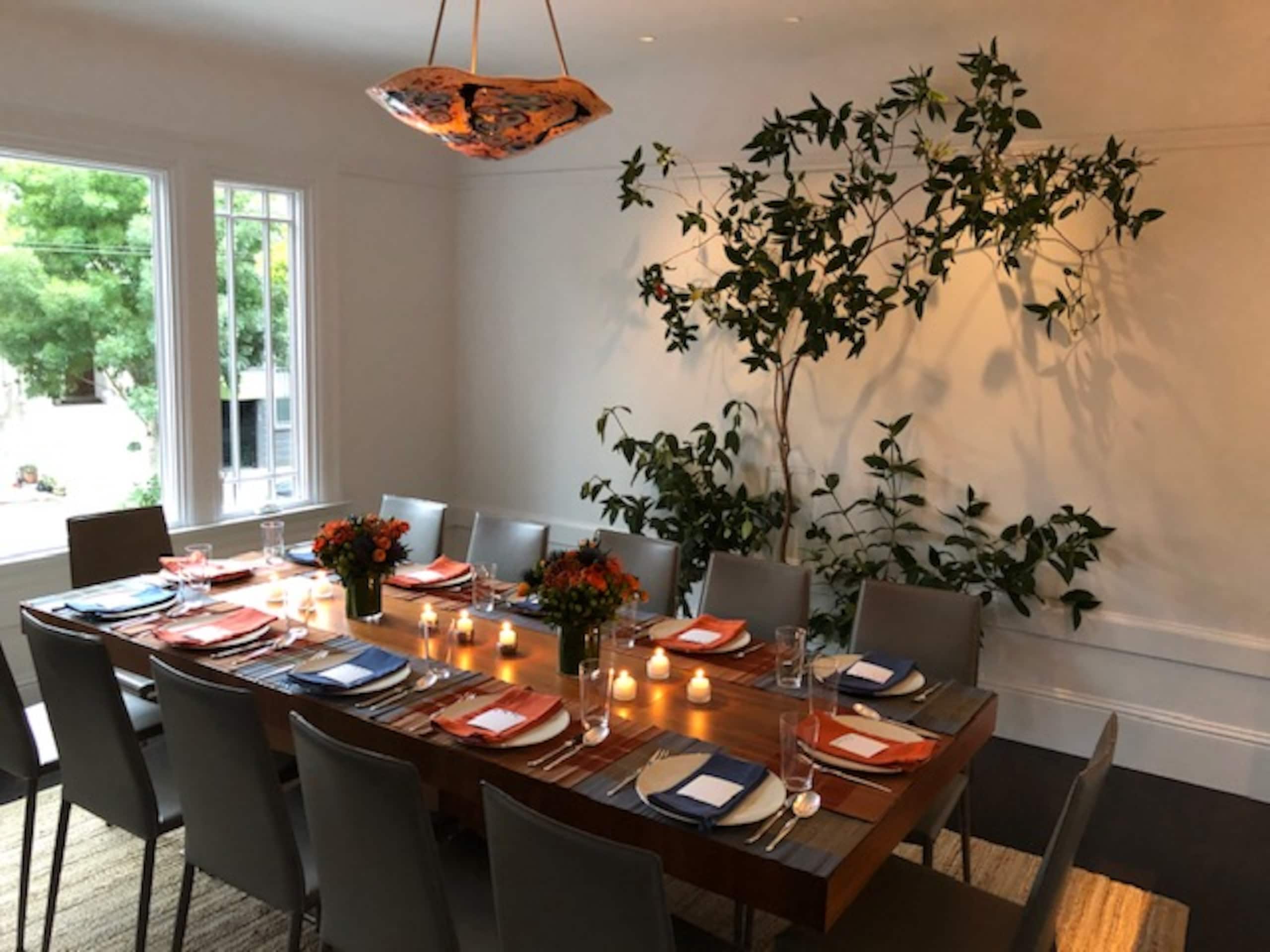 Home in San Francisco · ★4.9 · 3 bedrooms · 3 beds · 2.5 baths - Image 16