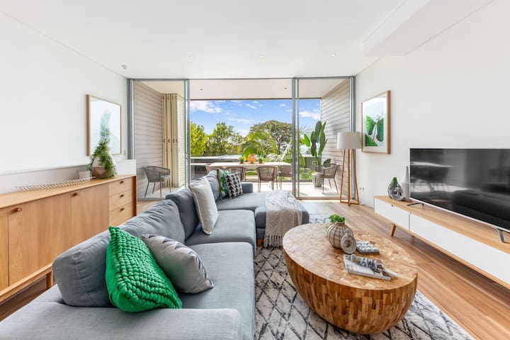 Noosa Spectacular Views – Heated Pool!