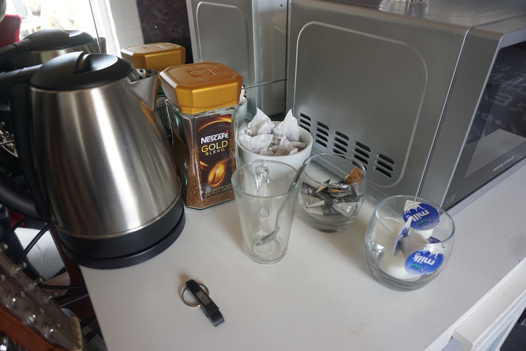 Bedroom 3 - kettle, mugs, tea, coffee, sugar, milk, bottle opener