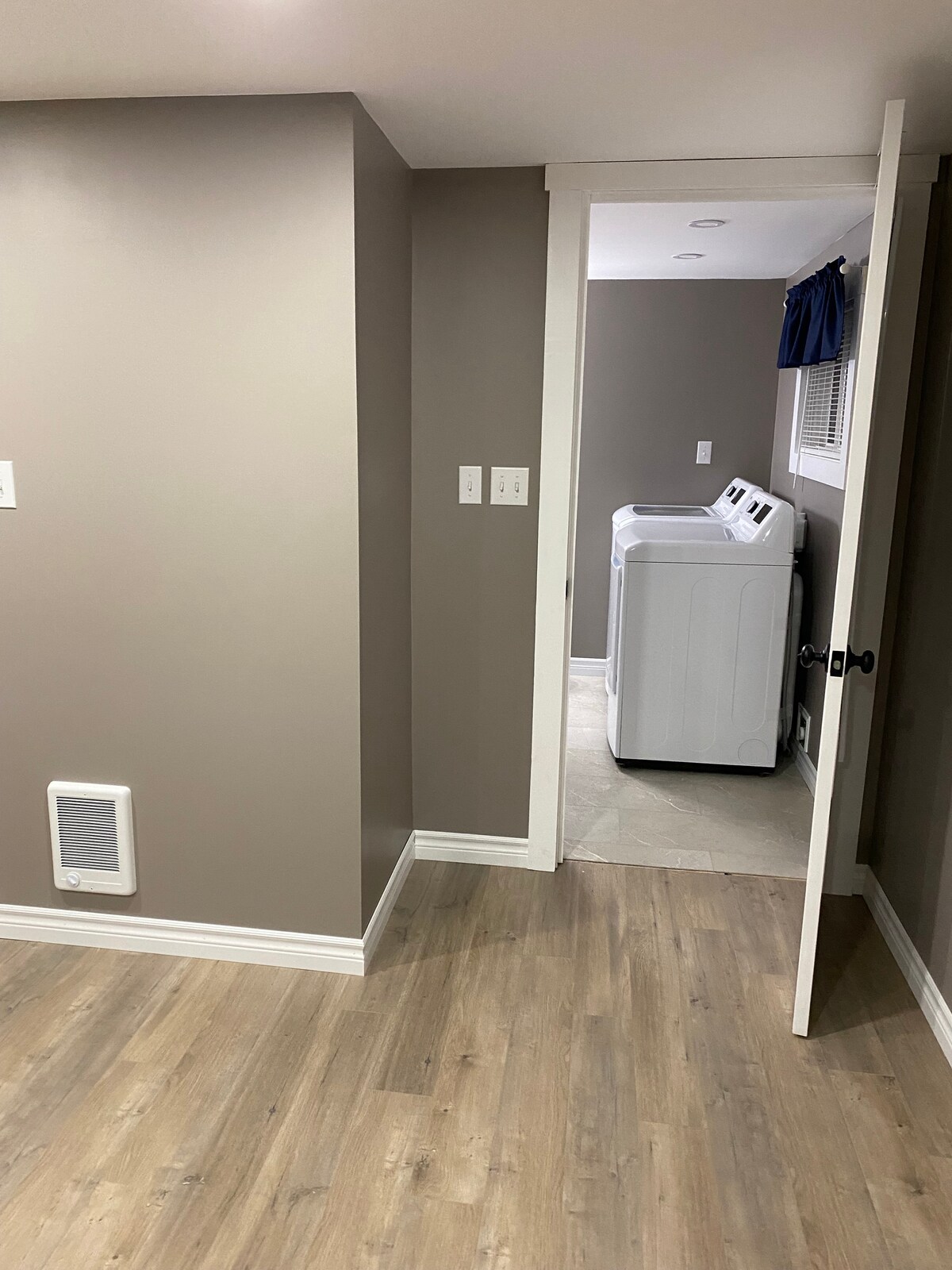 Sunset Suite in Wilsons Beach — property photo 20