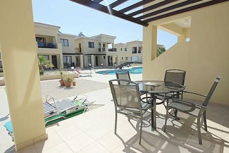 Paphos apartment