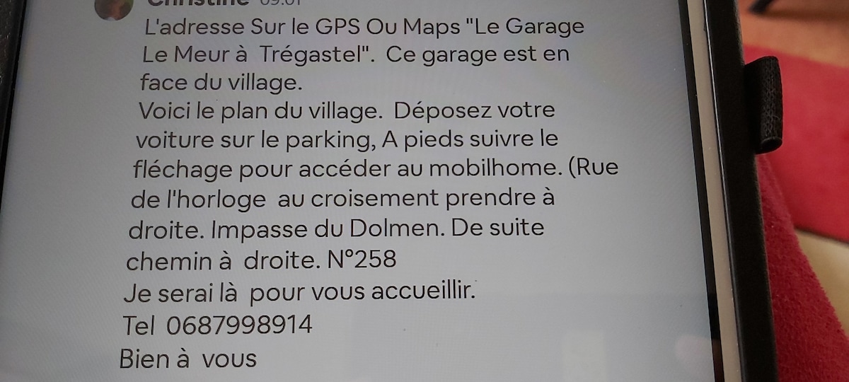 Popular Airbnb listing: Mobile home in Trégastel "ETOILE DE MER" in Trégastel