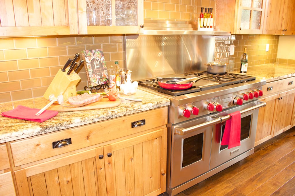 "WOLF" GAS 6 burner cook top, 2 ovens