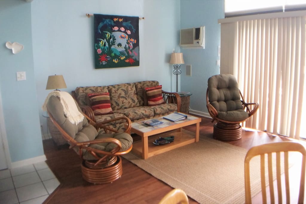 Comfortable great room. New flooring!