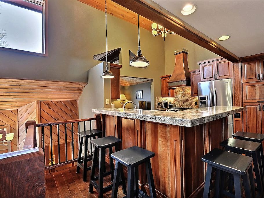 Breakfast Bar Seats 6, Stainless Steel Appliances