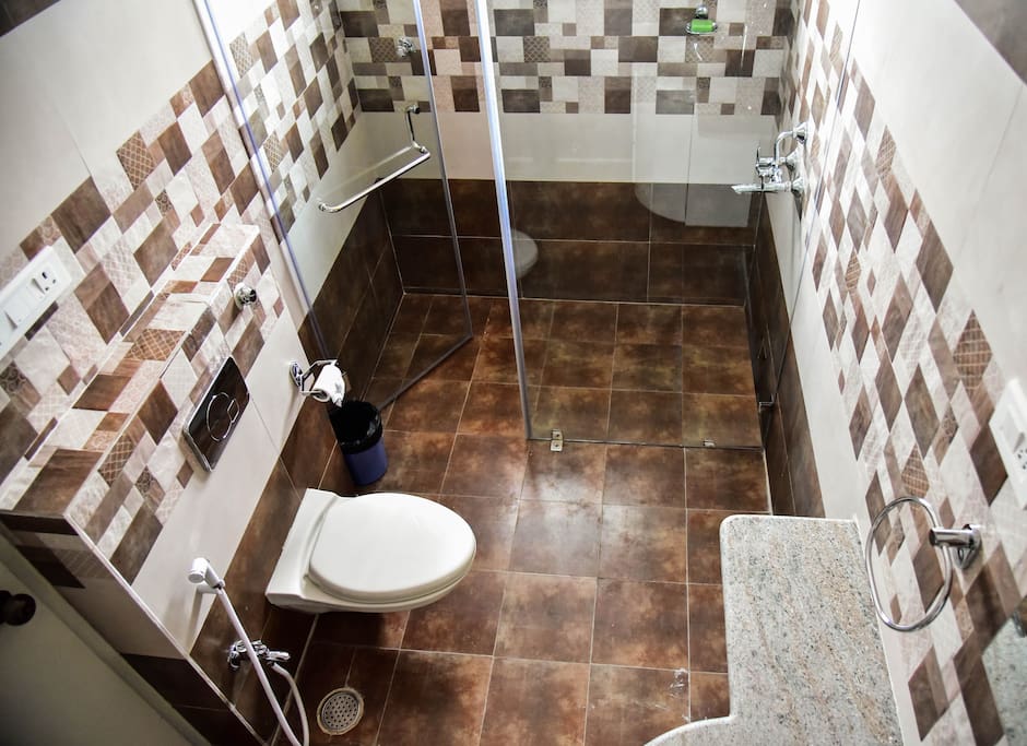 Wash with Glass shower partition