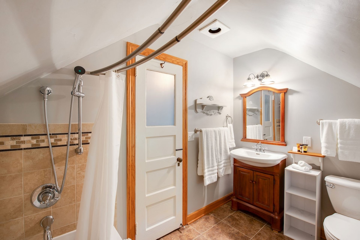 Carriage House
