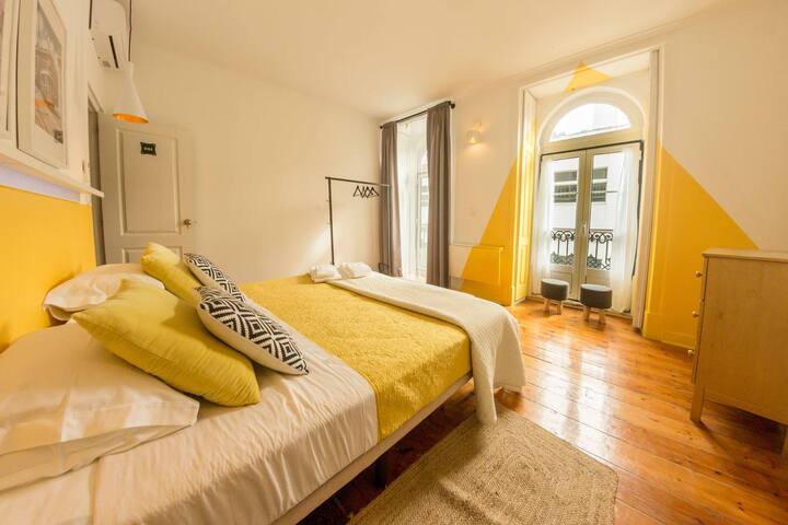 Whole building S.XIX 26rooms&26bathrooms gallery image 4