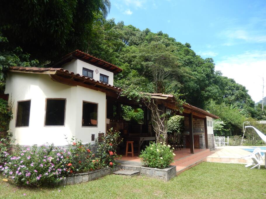Fazenda com Vista Cinematográfica Casas para Alugar em Miguel Pereira, Rio de Janeiro, Brasil Fazenda com Vista Cinematográfica Casas para Alugar em Miguel Pereira, Rio de Janeiro, Brasil
