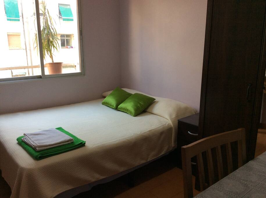 Room Rent In Barcelona Center Room Rent In Barcelona Center