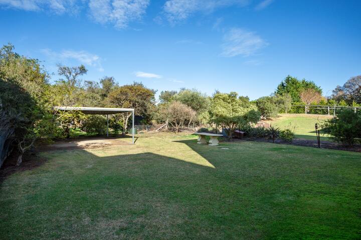 Bayside Bliss | Beach & Spectacular Views | Rye gallery image 3