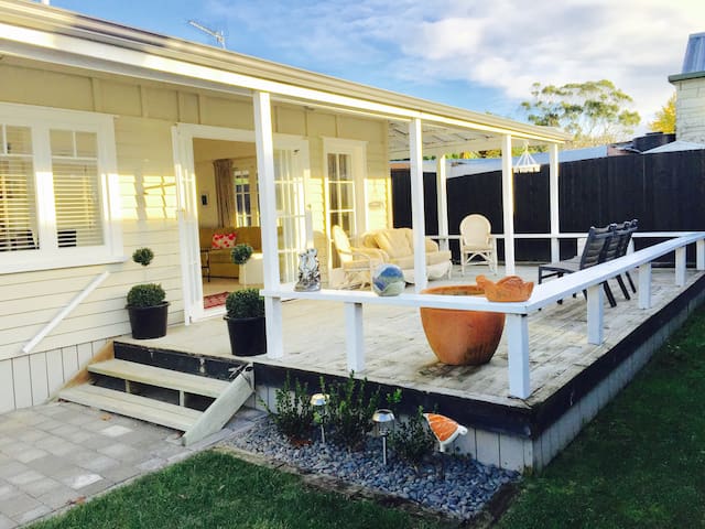 Home away from home - near Lake, City & Hospital