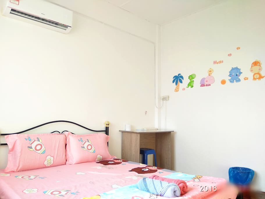 Double Room with Queen Size Bed~