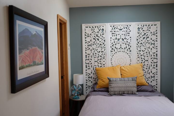 Private Garden Apartment