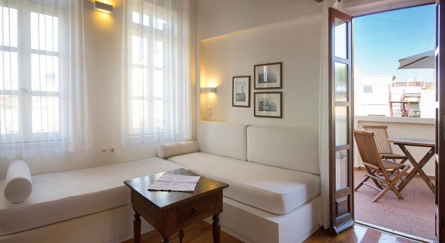 Ontas | Venetian venue in old town gallery image 2