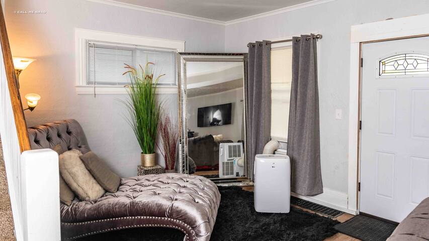 COZY ROC gallery image 3