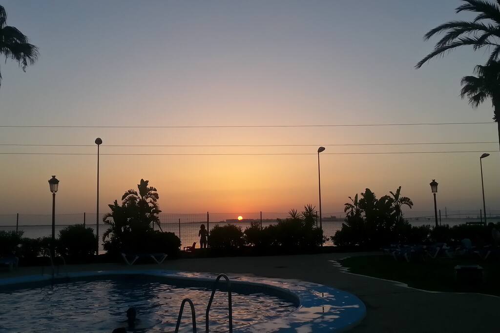 Puesta de sol en la Bahía de Cádiz