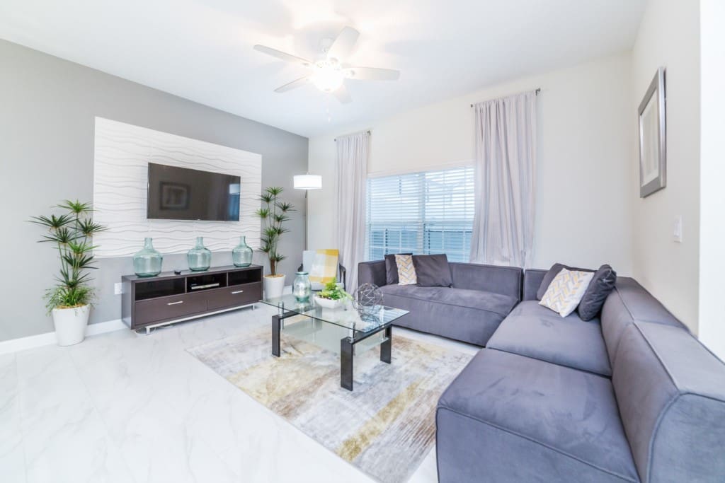 1573MoonValley-9