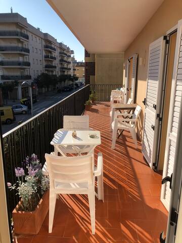 Casa per a Famílies o Grups a 5 min de la platja gallery image 4