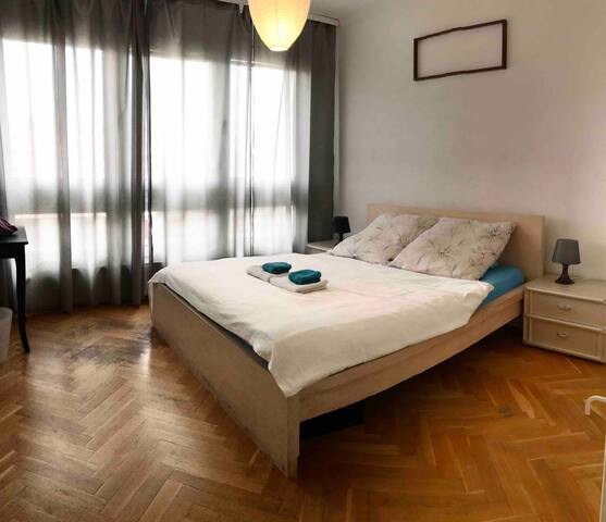 Zentrales, gemütliches Zimmer am Alexanderplatz