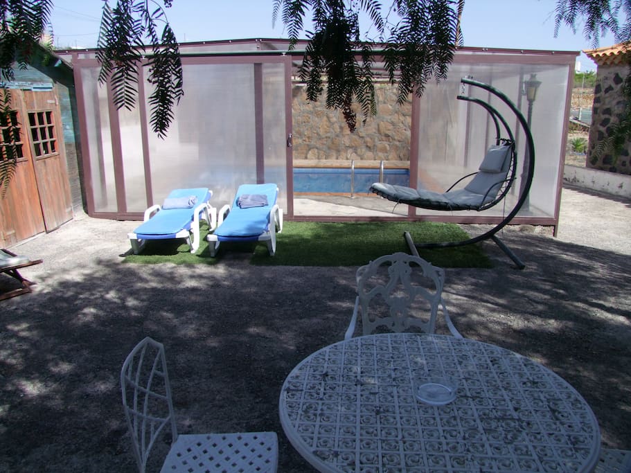 PISCINA CUBIERTA