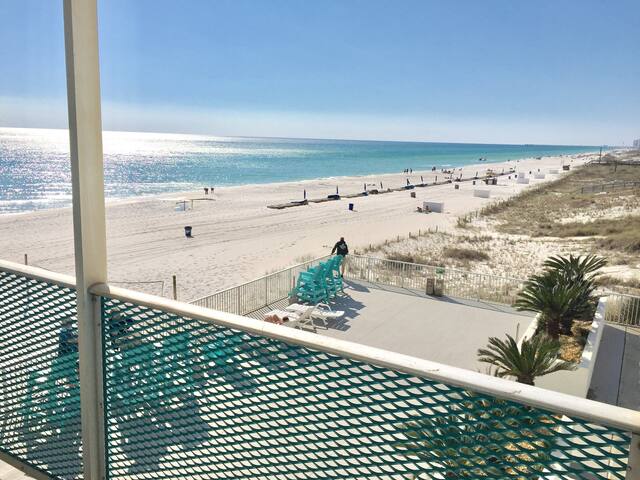 Gulf view Studio (Fountainbleau Terrace)