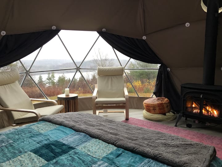 مدفأة مريحة للبروبان ، وضبط منظم الحرارة ونسيانها ؛ حان وقت الاسترخاء! 