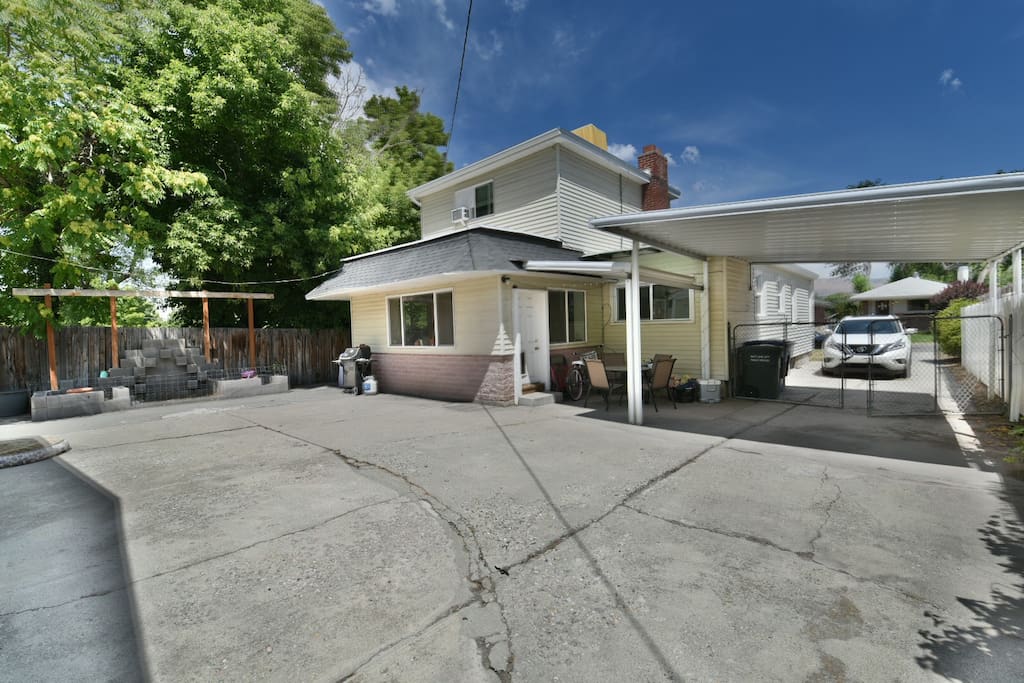 Carport