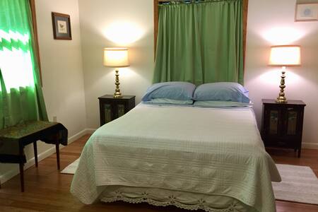 Barry's Florida Bungalow #2