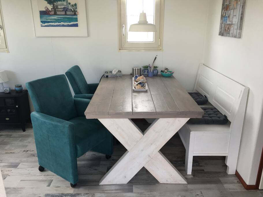 Op maat gemaakte tafel van gewaxt steigerhout