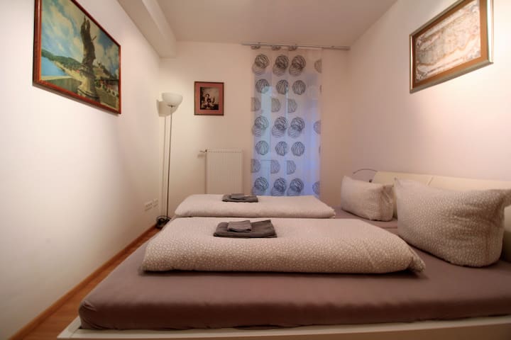 Საძინებელი 2