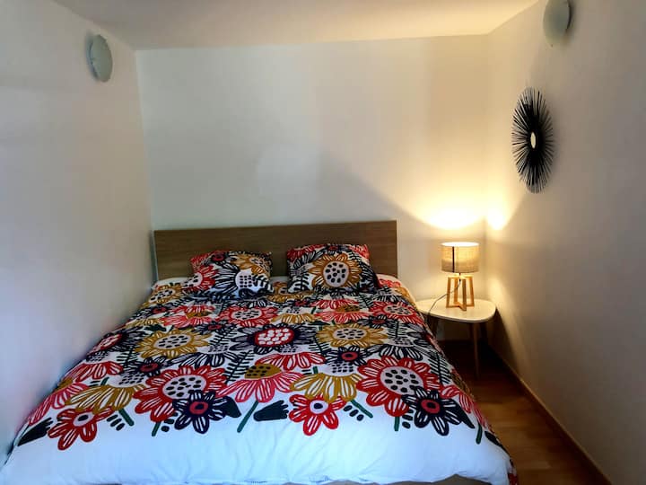 ห้องนอนขนาด 1 ลิตร 2 คนขนาด 160x190 ซม.