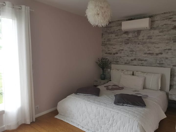 საძინებელი 4