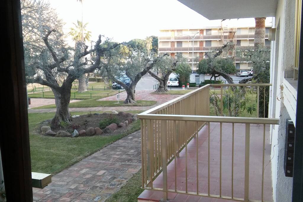 Camino a la playa, pocos metros