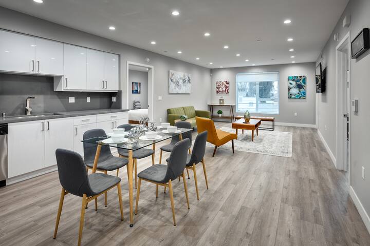 Wonderful Apt 99 Walk Score in the best area of HW