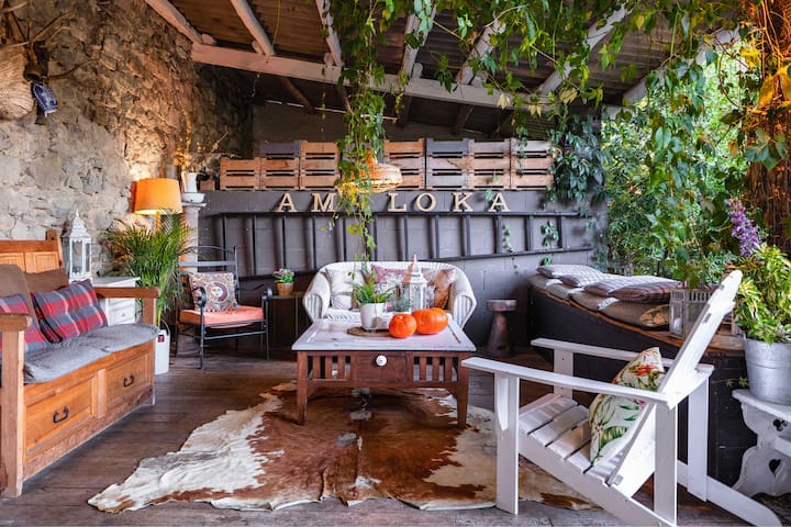 Amaloka Holiday Home, casa completa para 17.