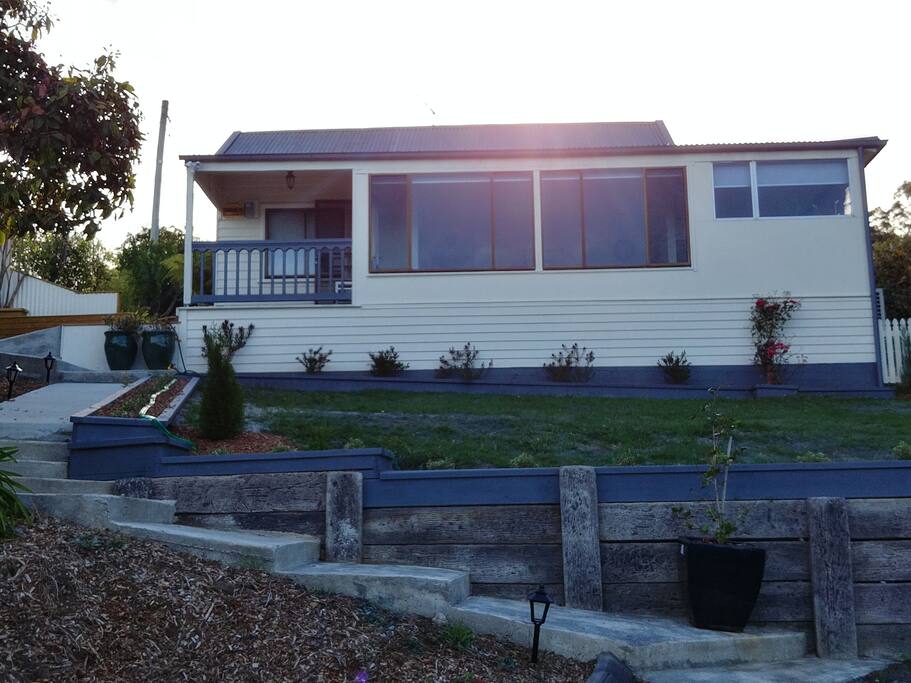 Circa 100 Cottage