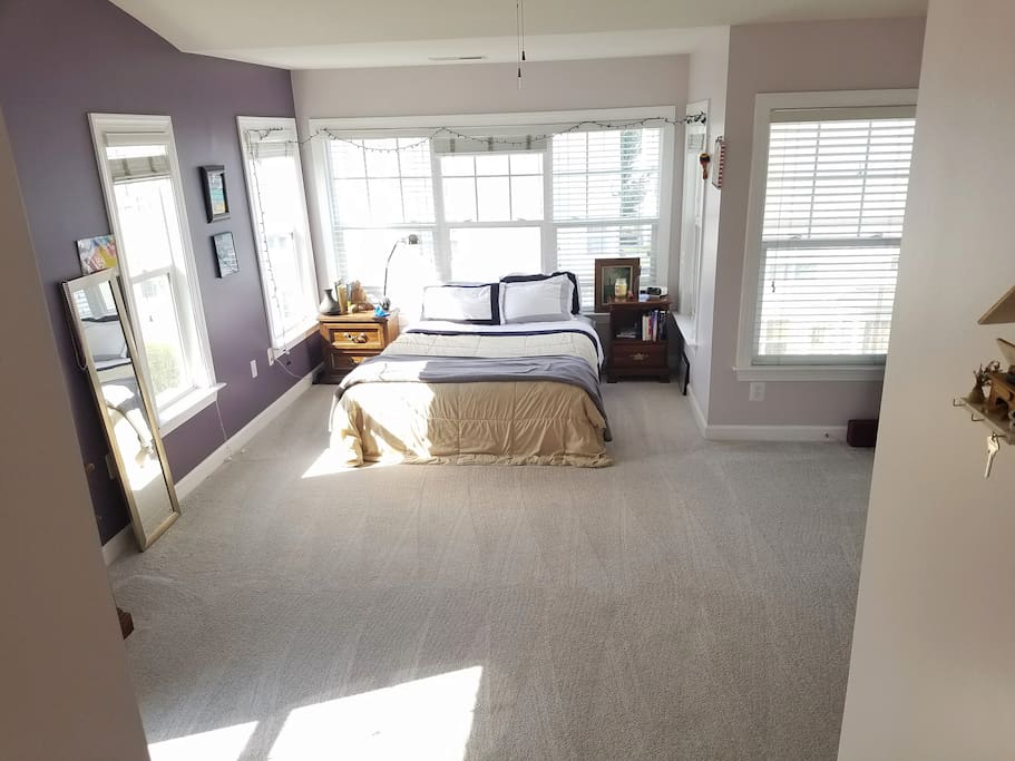 Sun rises on the opposite side of the house, so no sun will glare in the morning ever.