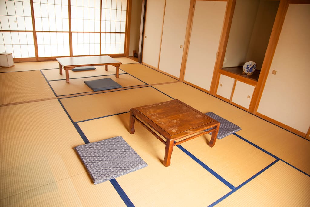 食事は和室で提供します。