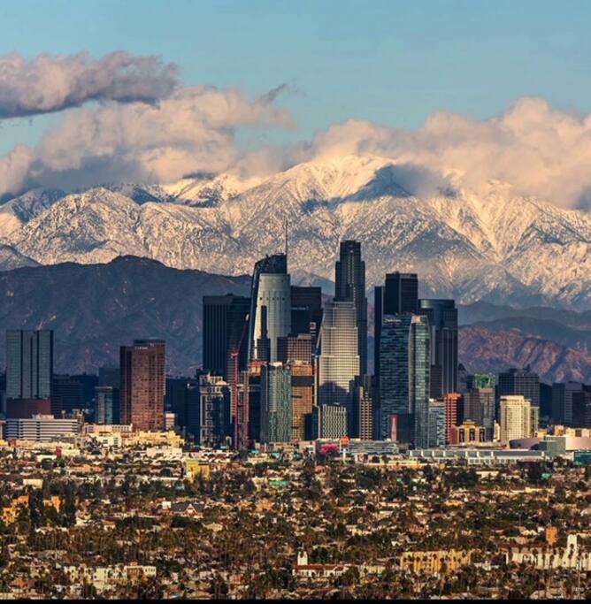 Just 90 min away from the city - there's snow in the mts
