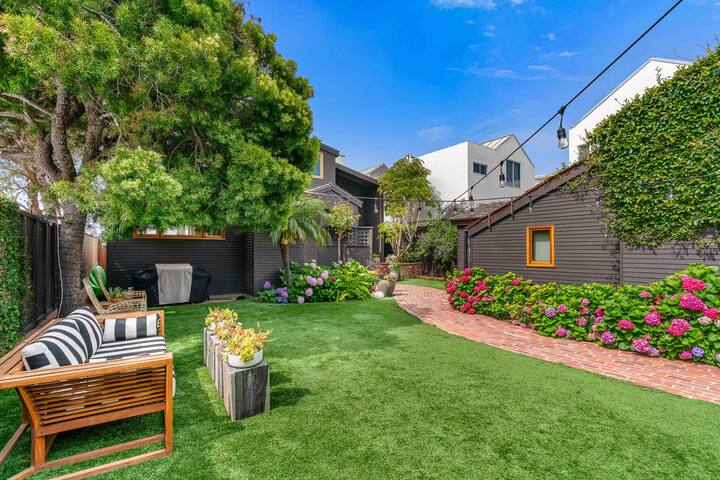 Colony Road by stayLA Rentals gallery image 3