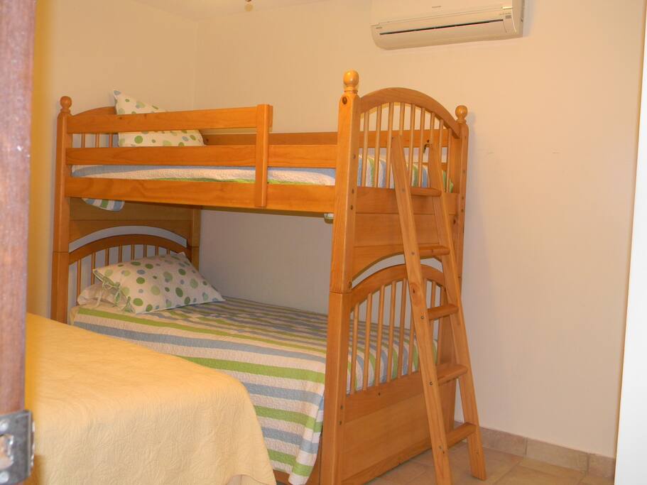 Bunk bed