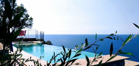 Romantic escape for ❤️❤️lovers.......