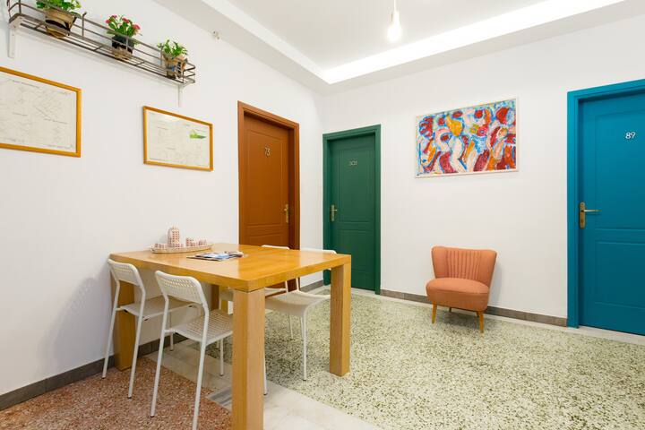 Artistic rooms near Acropolis, with prvt. baths gallery image 3