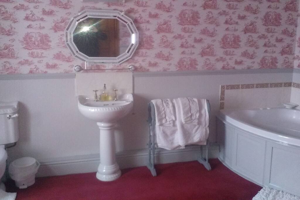 Victoria En-Suite
