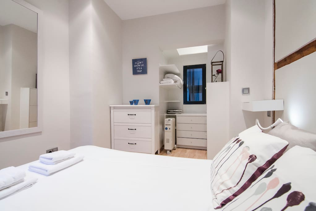 Dormitorio/Bedroom