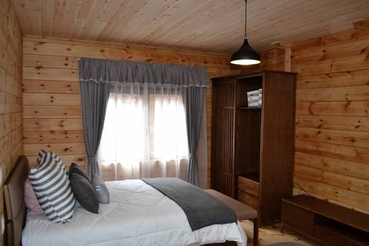 Chumba cha kwanza cha kulala