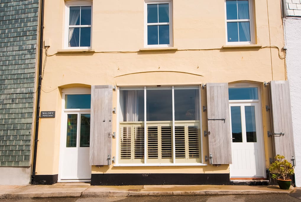 Walney Studio is the ground floor of this beach house.